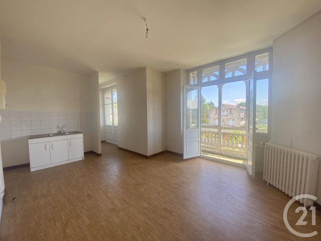 Appartement F2 à louer - 2 pièces - 39,80 m2 - Bagnoles De L Orne Normandie - 61 - BASSE-NORMANDIE